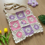 Load image into Gallery viewer, Grannies Flower