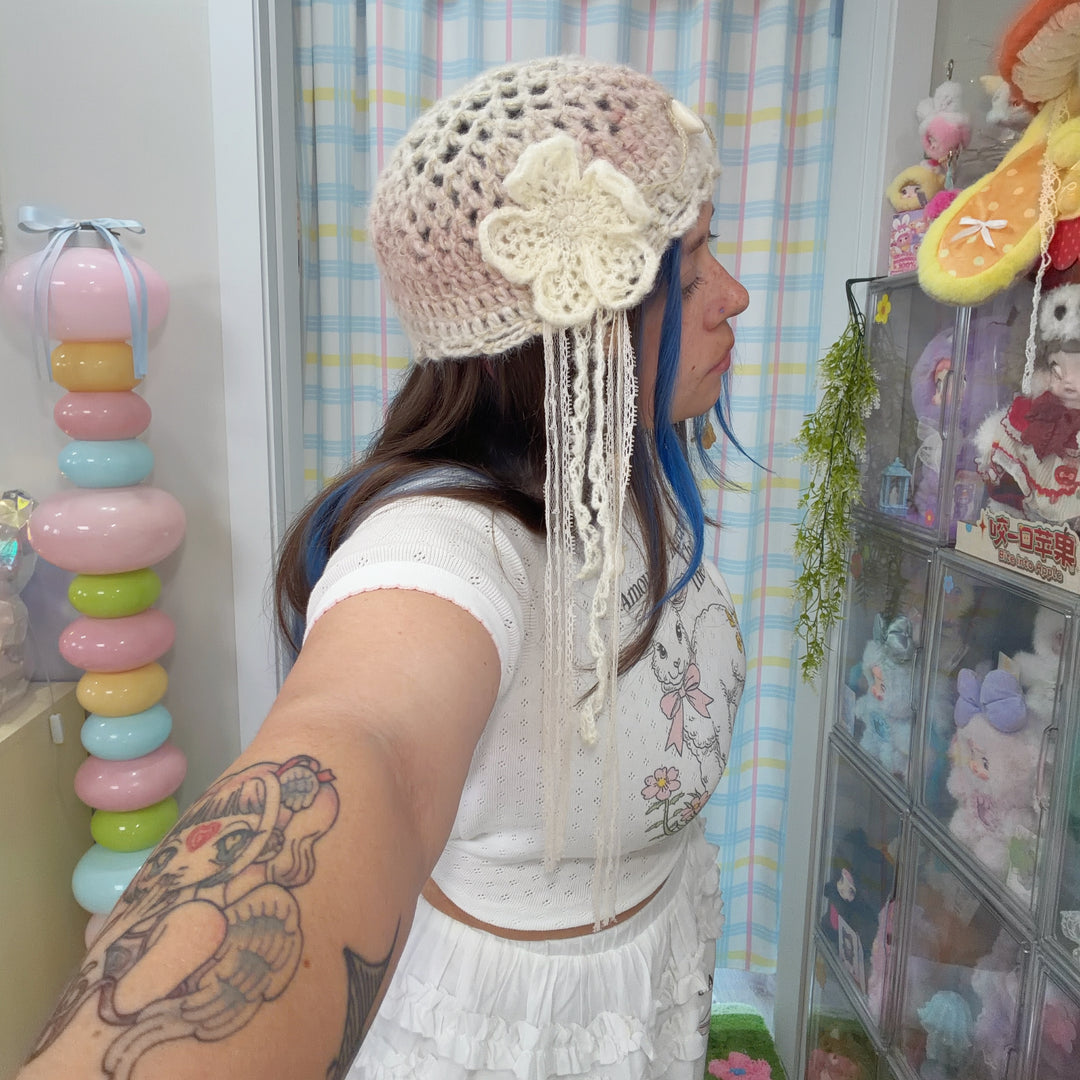 Bloom Bonnet