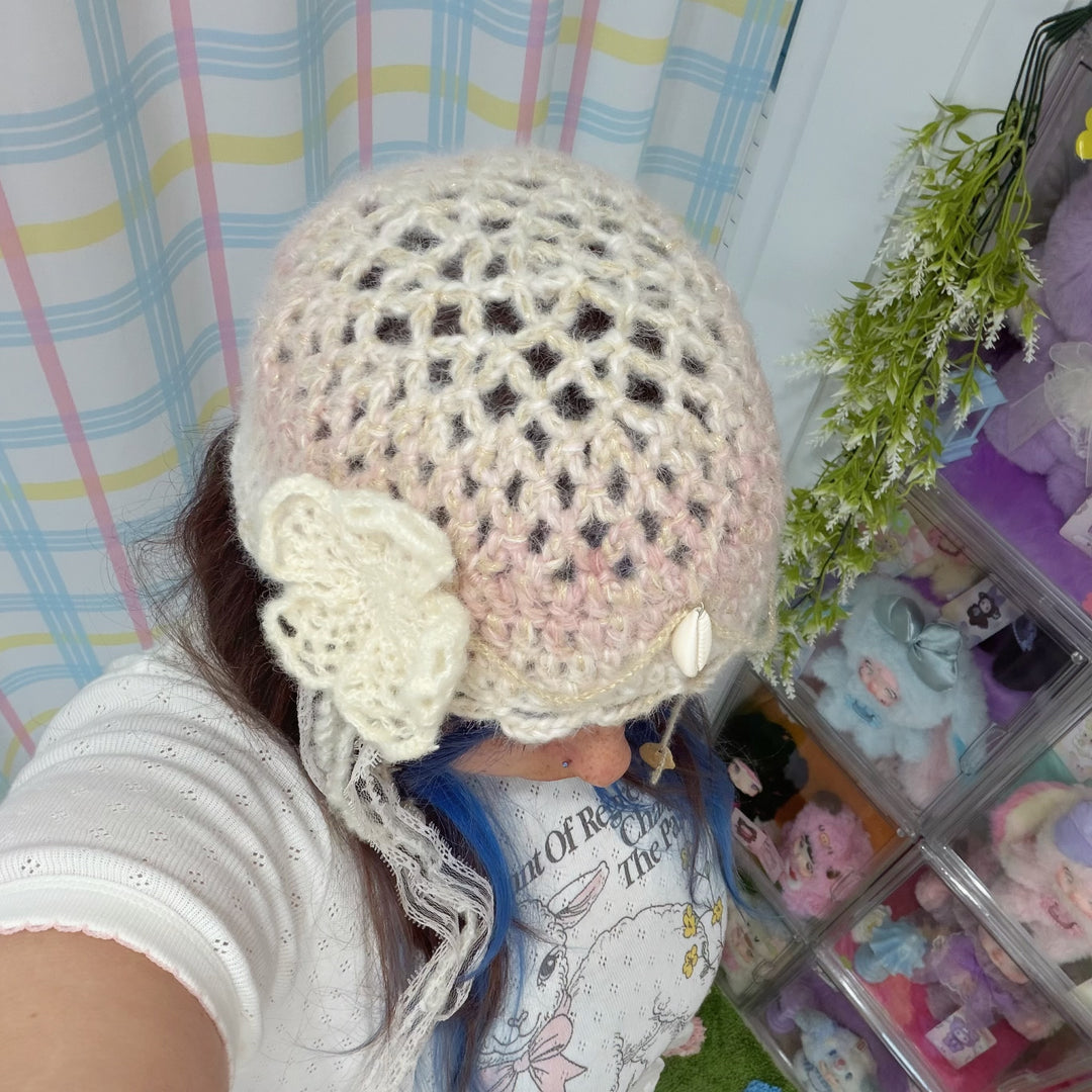 Bloom Bonnet